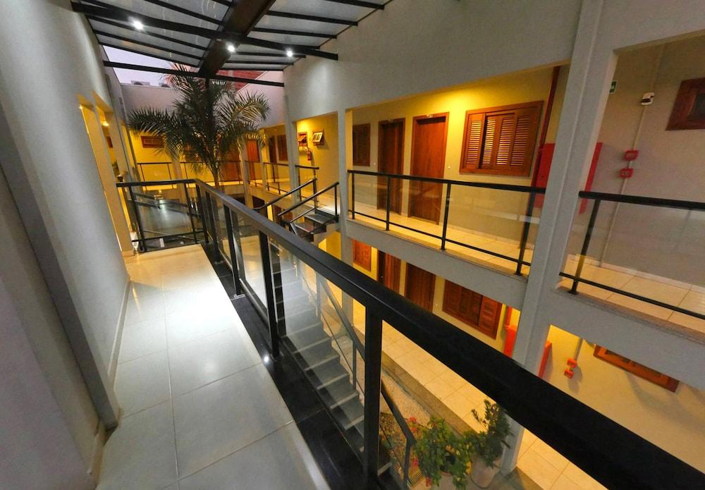 Clh Suites Bonito Centro Exterior foto