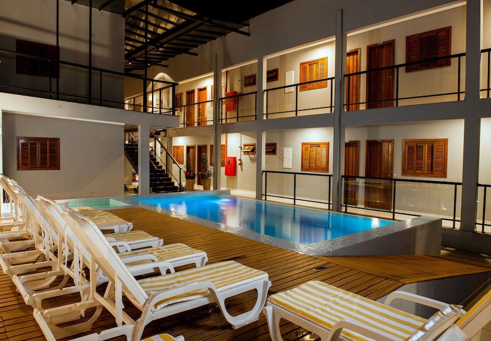 Clh Suites Bonito Centro Exterior foto